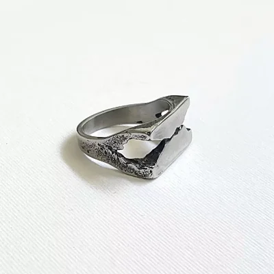 انگشتر مردانه سورنا کد Men0047