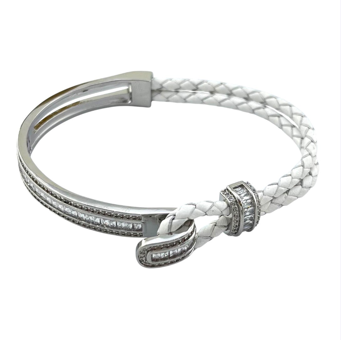 دستبند زنانه چرمی مدل قایق بادبانی کد B5325