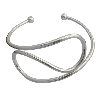 دستبند زنانه مدل ( بنگل ) کد B5138