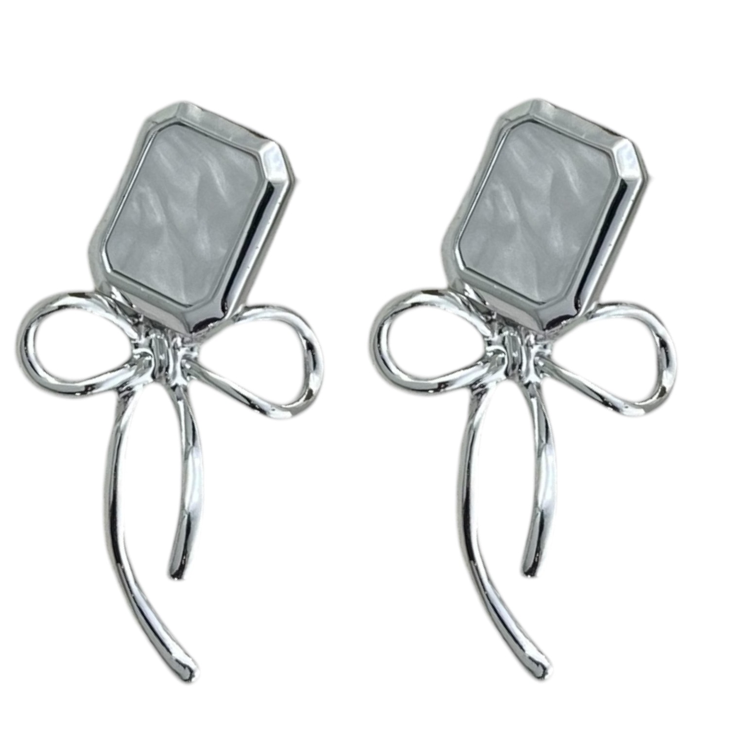 گوشواره زنانه مینیمال مدل پاپیون کد E6153